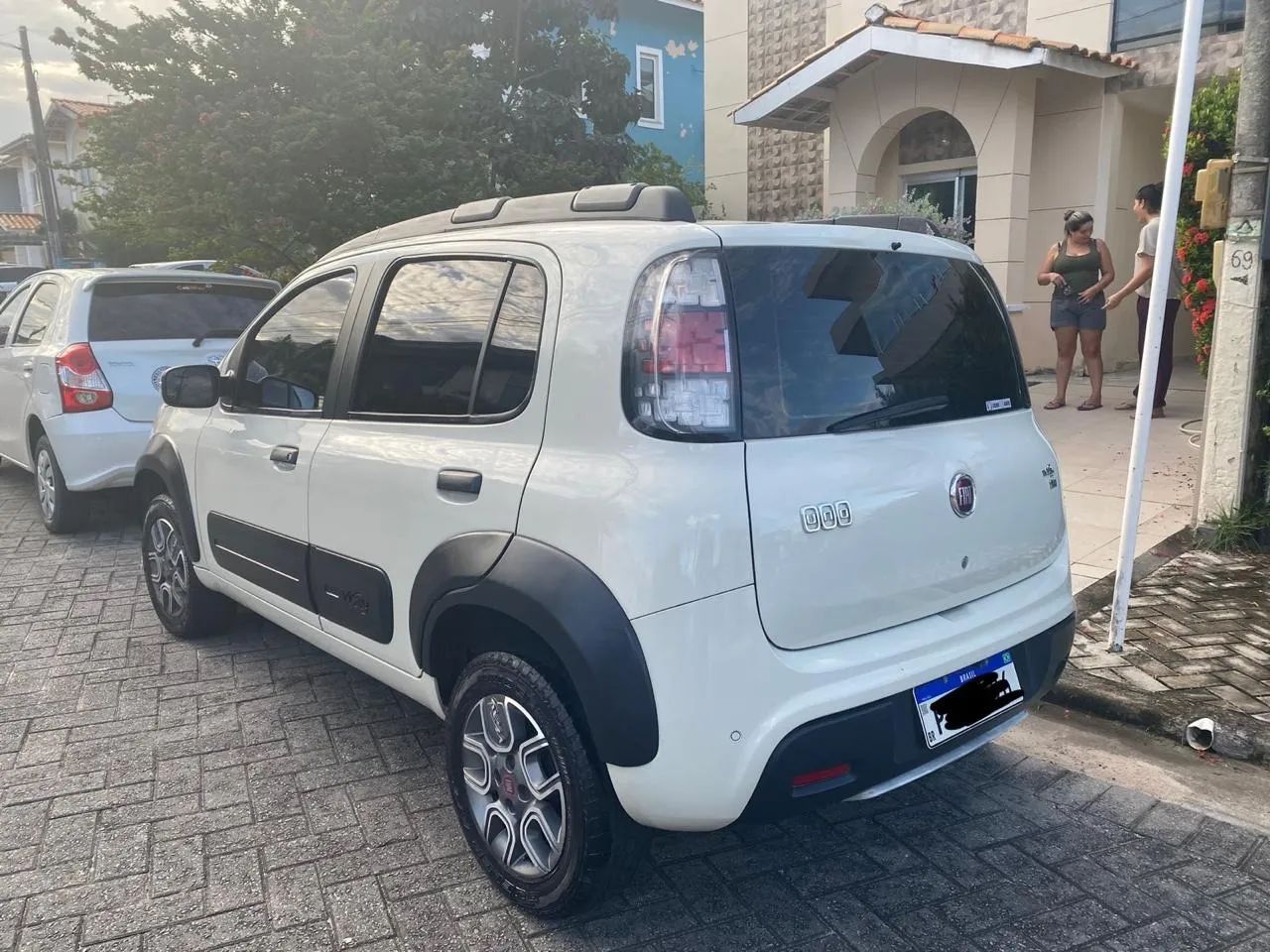 Fiat Uno WAY 1.4 EVO Dualogic Flex 8V 5P 2015 - Foto 2