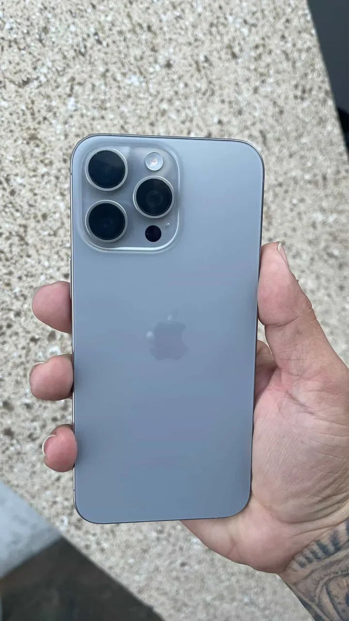 Iphone 15 pro max 256G impecável  - Foto 2