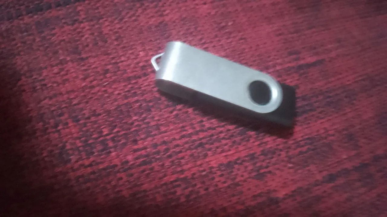 Pen drive várias músicas - Foto 2