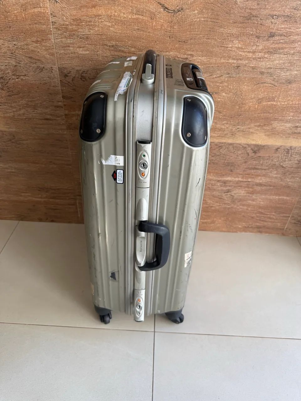 Mala para viagem tamanho M 