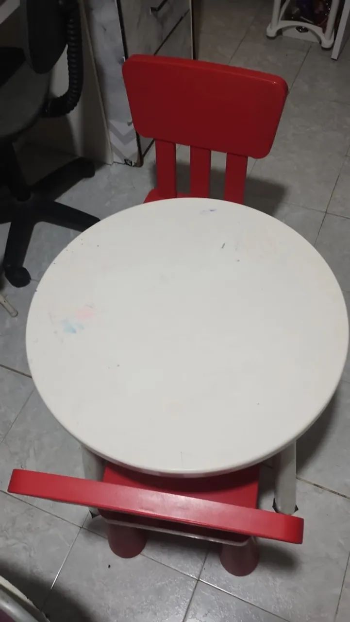 Mesa infantil