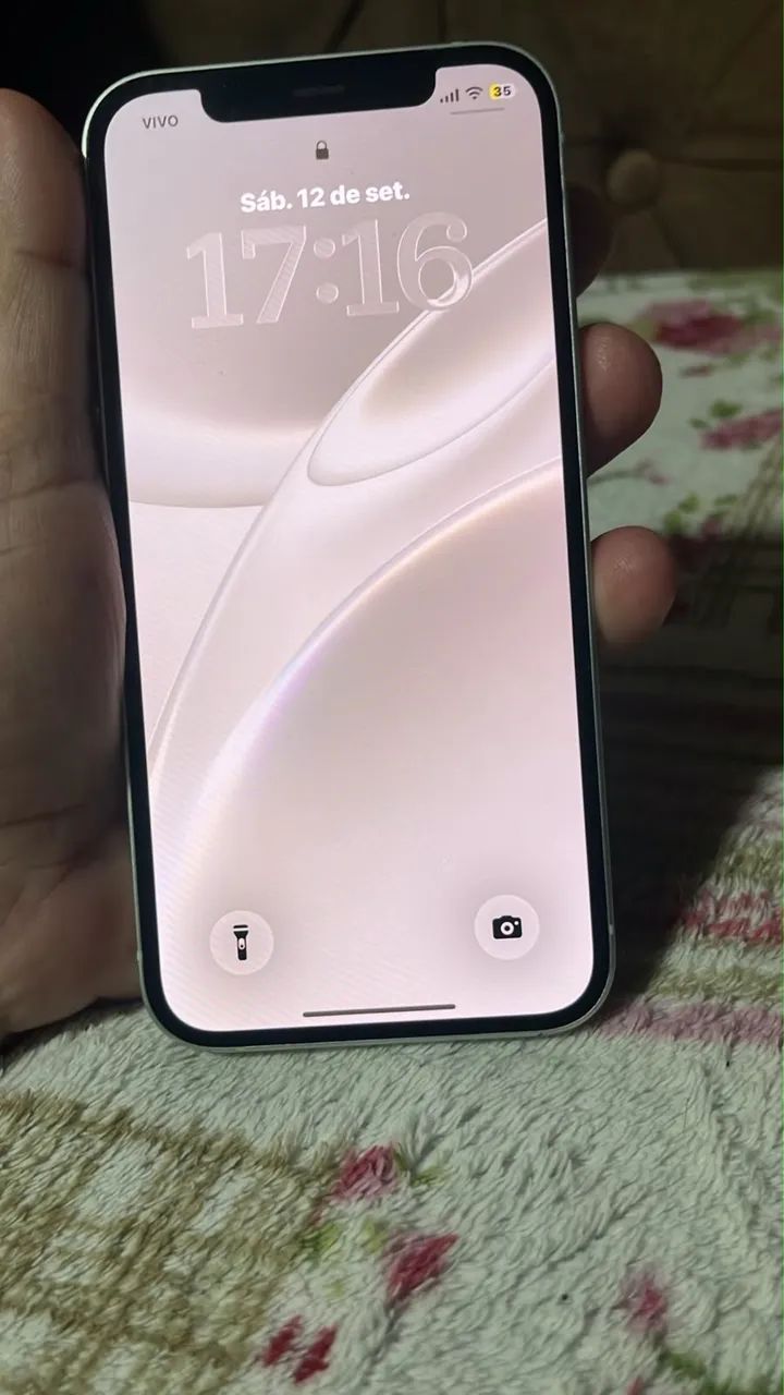 iPhone 12  - Foto 3