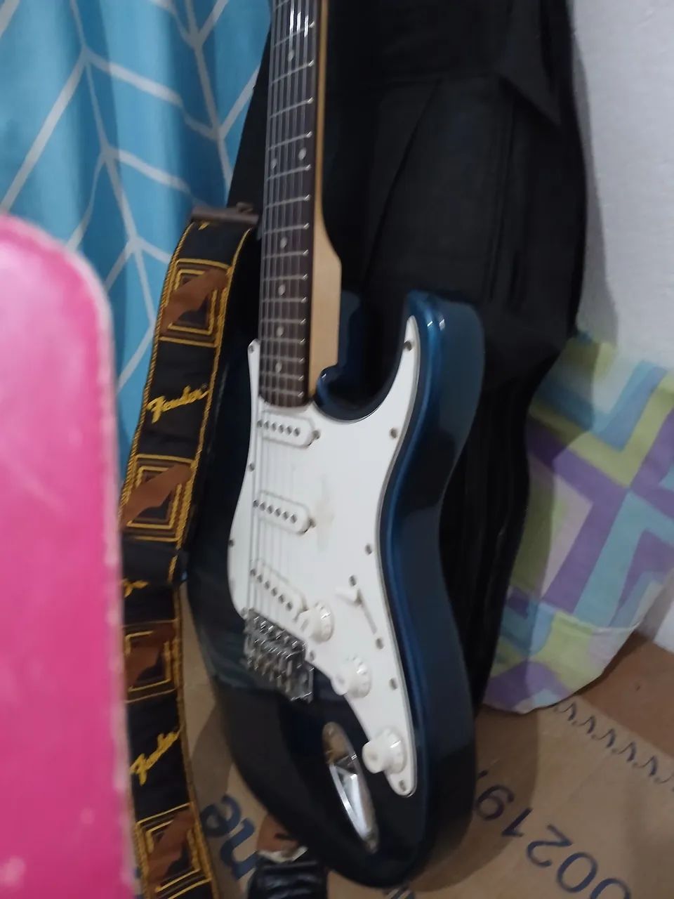 Guitarra - Foto 3