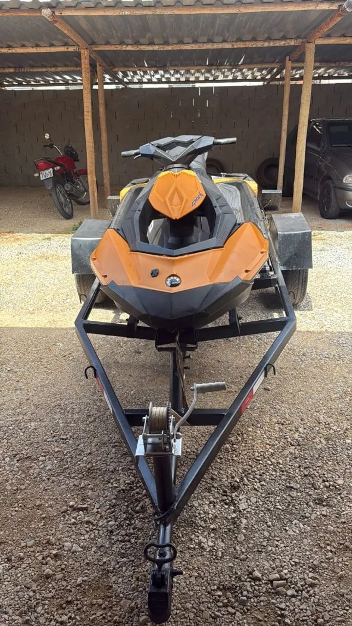 Jet-ski Seadoo Spark 90hp - Foto 2