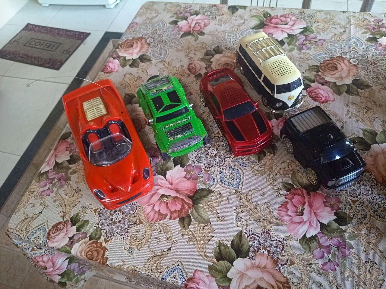 Vendo carrinhos para enfeite  - Foto 3