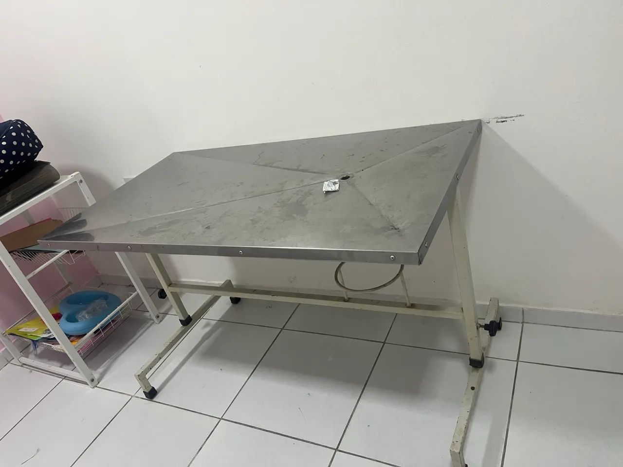 Mesa consultório veterinário  - Foto 4