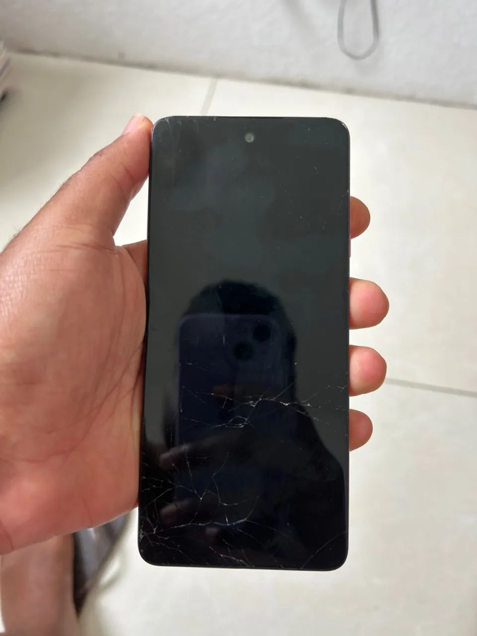 Celular usado moto g04s