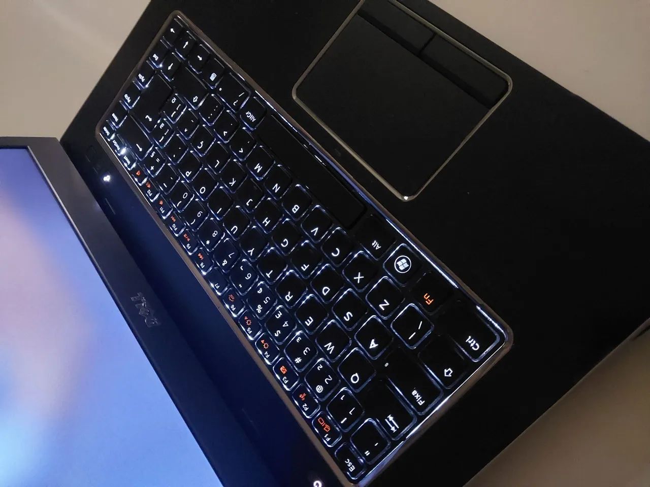 EXCELENTE ESTADO! Notebook DELL Vostro | Core i3 | 8GB RAM | SEM BATERIA  - Foto 3