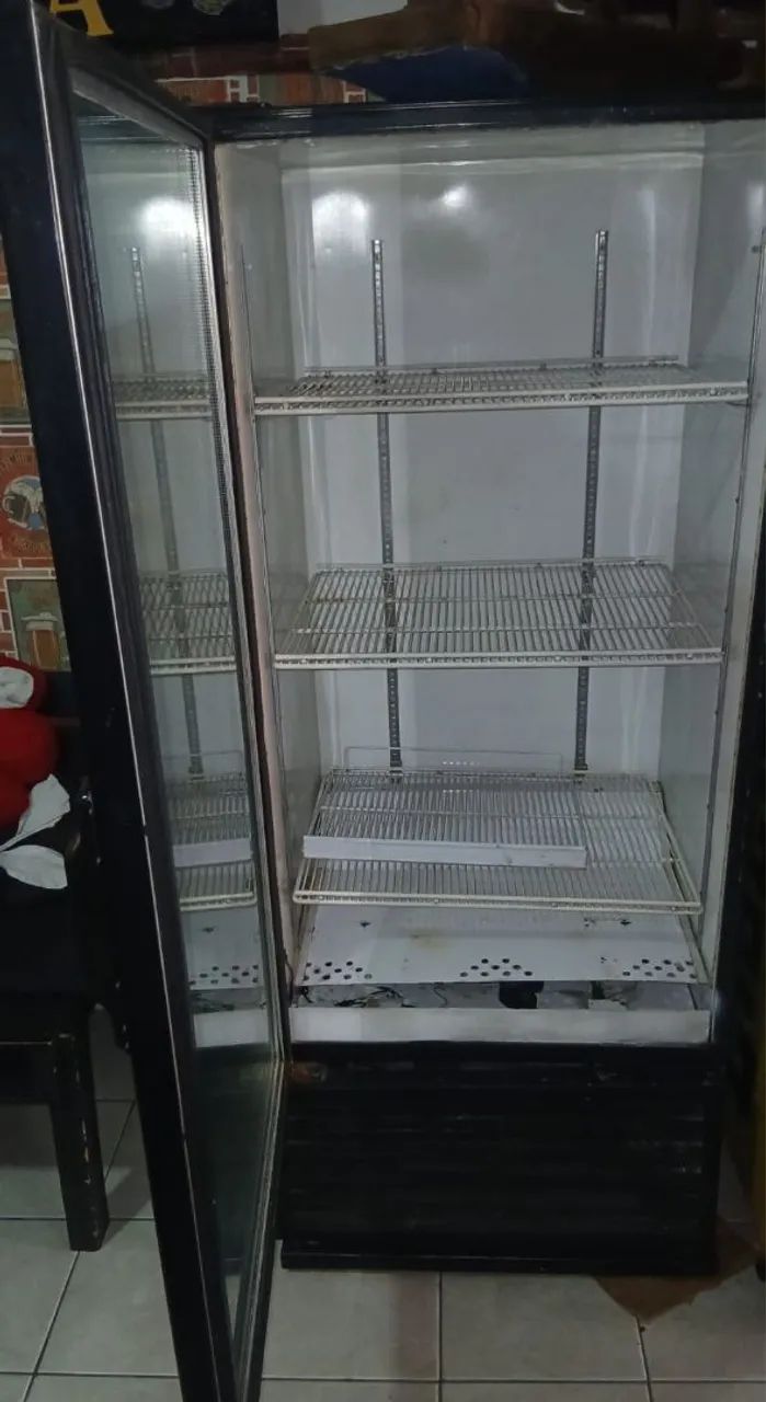 Cervejeira e Expositora à venda - Foto 4