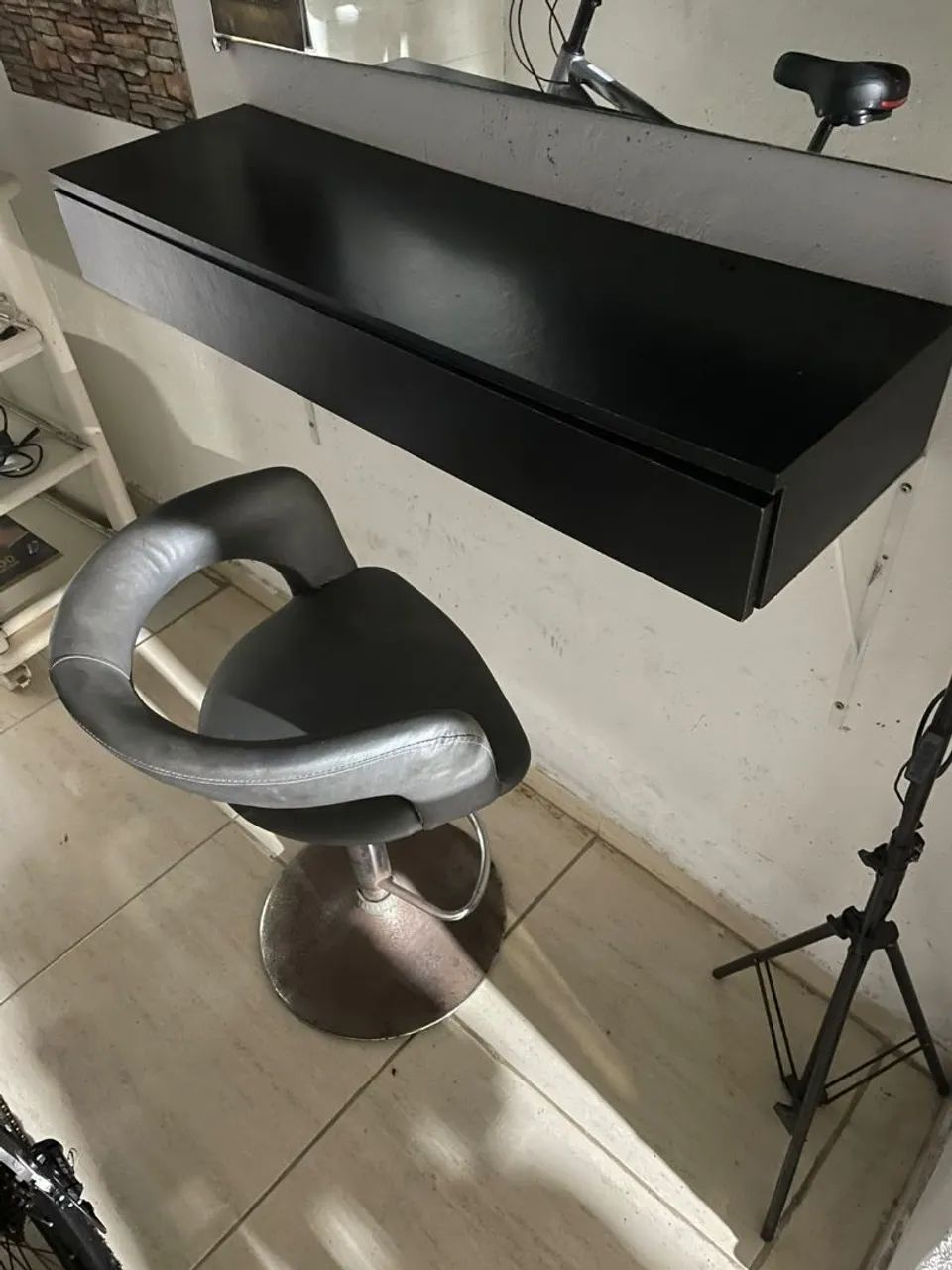 Bancada barbearia mdf + cadeira 