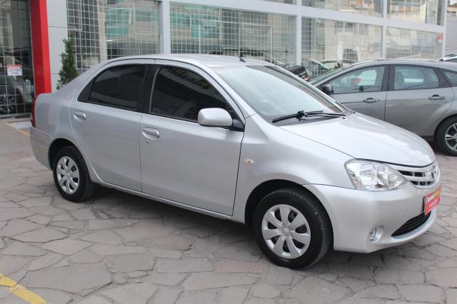 TOYOTA ETIOS 2013/2013 1.5 XS SEDAN 16V FLEX 4P MANUAL - Foto 2