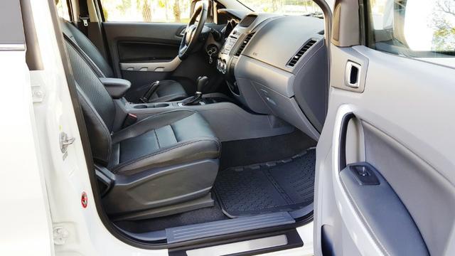 Ford Ranger Limited 3.2 Automática Baixo KM - Foto 15
