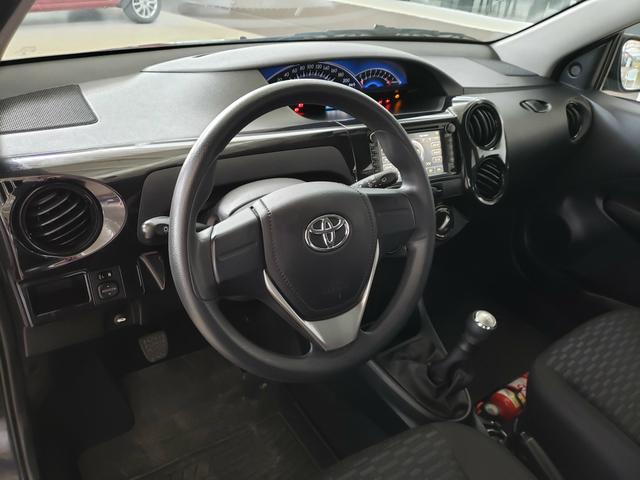 Etios 1.3 X 2015/2015 com DVD ( 64.000km) Única dona - Foto 9