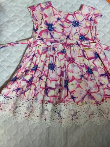 Calçados menina Tam 22/23 e roupas verão Tam 3 - Foto 4
