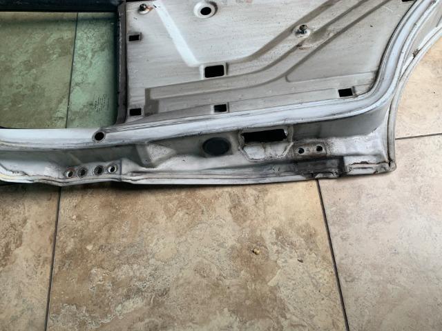 Porta dianteira lado direito mercedes sprinter - Foto 5