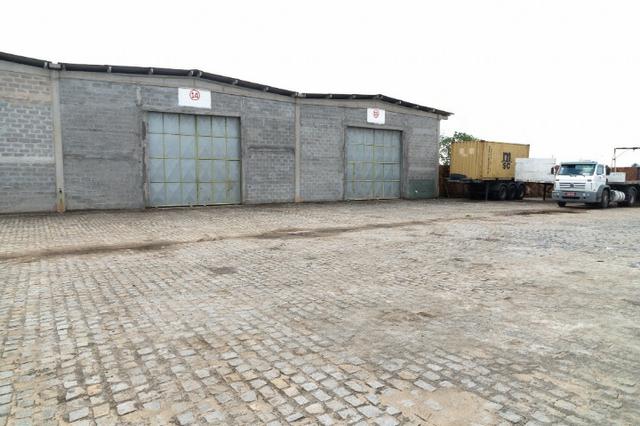 Galpão 300m² Localizado Entre Ceasa e BR-324 C/Possibilidade de Expansão - Foto 2