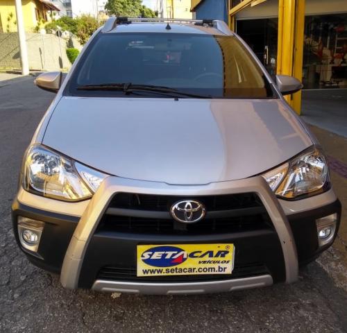 TOYOTA ETIOS CROSS 2015/2016 1.5 16V FLEX 4P MANUAL - Foto 2