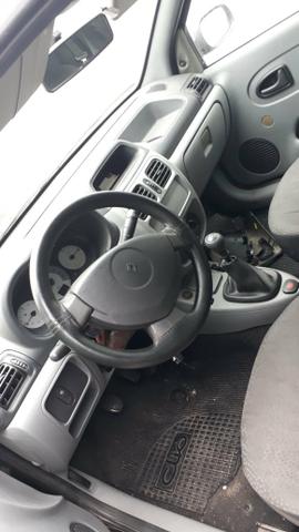 Renault Clio 2010 - Foto 2