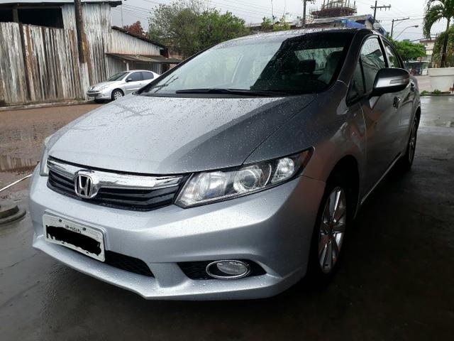 Civic lxr 2.0 automático ano 2014 completao com garantia e ipva quitado - Foto 2