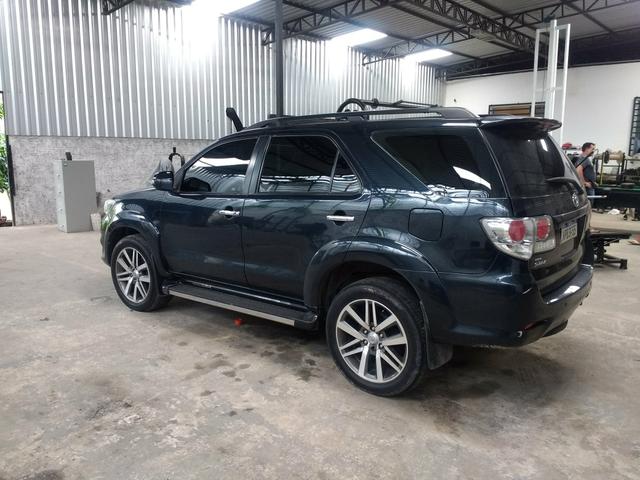 Hilux SW4 - Foto 10