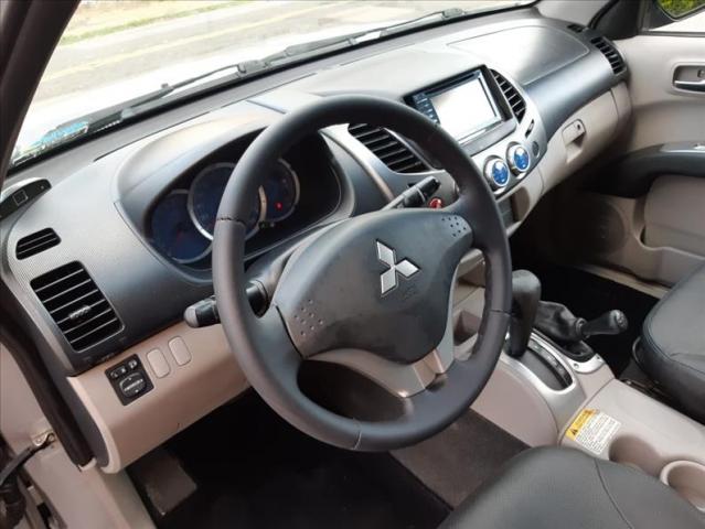 Mitsubishi L200 Triton 3.5 Hpe 4x4 cd v6 24v - Foto 6