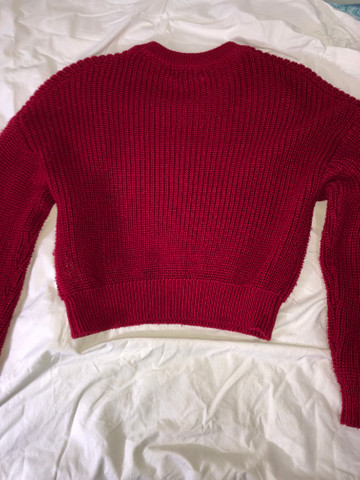 moletom cropped vermelho