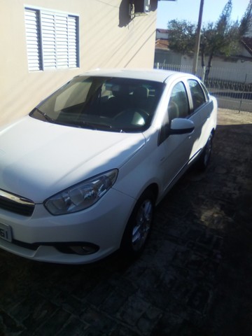 FIAT . GRAND SIENA ESSENCE DUAL 1.6 FLEX 16 V