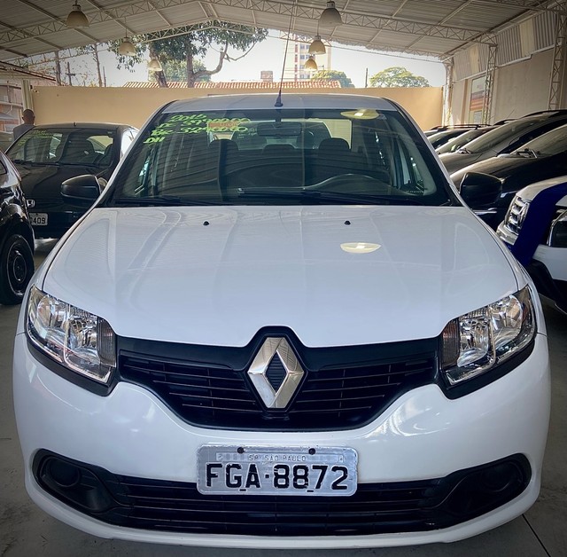 LOGAN AUTHENTIQUE 1.0 16V 2015  BAIXO KM  *