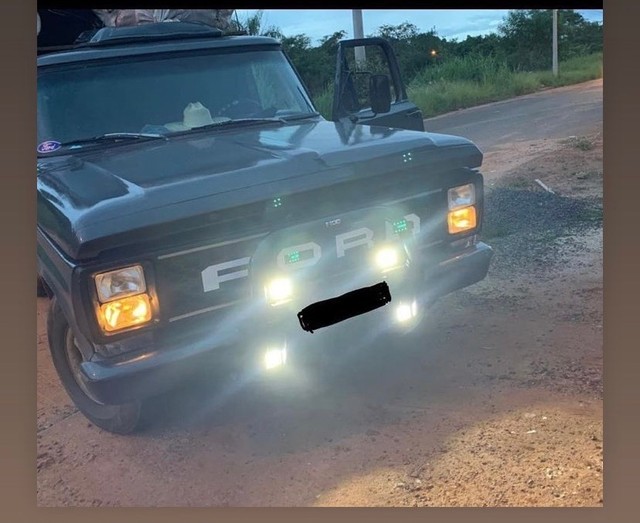 F-100 TURBO DIESEL PREPARADA