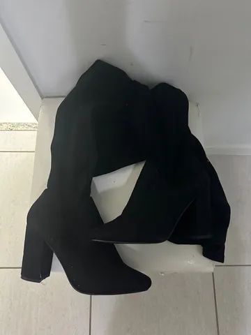 Bota preta cano alto