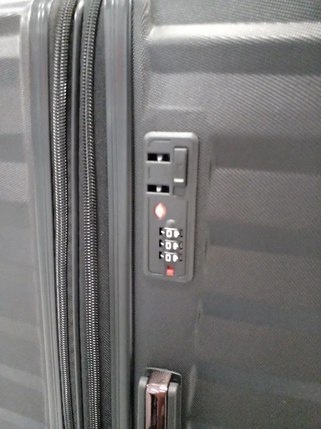 MALA 32KG PARA VIAGENS NACIONAIS E INTERNACIONAIS - Foto 6