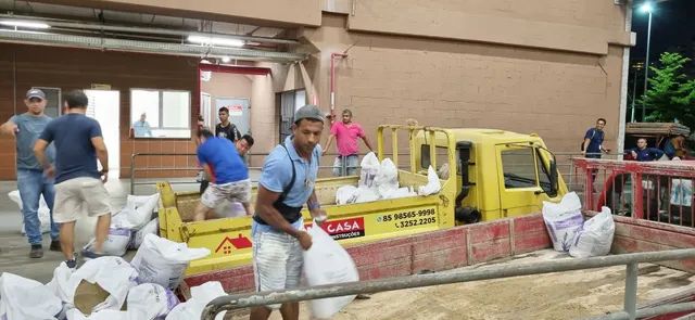 Cimento Areia Arisco Tijolo brita telha - Foto 5