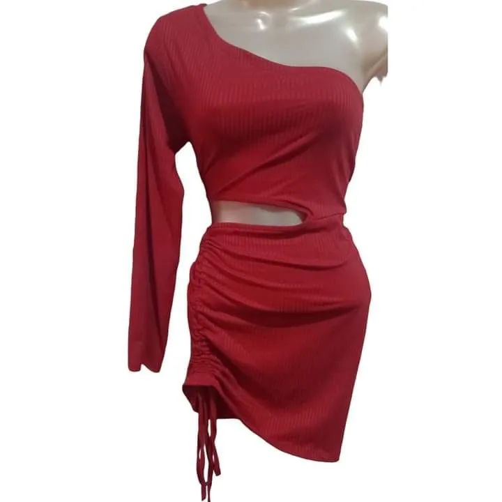 Vestido canelado vermelho 
