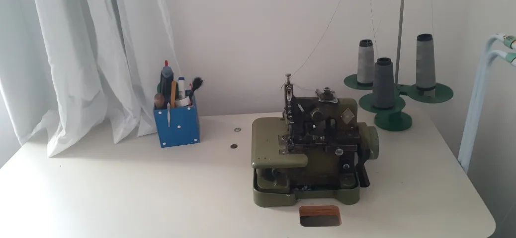 Máquinas  de  costura  - Foto 2
