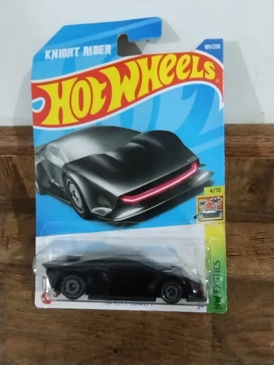 Hot Wheels 2022 - Knight Rider Concept - Kitt - lacrado