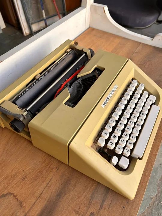Maquina de escrever Lettera 25  - Foto 2