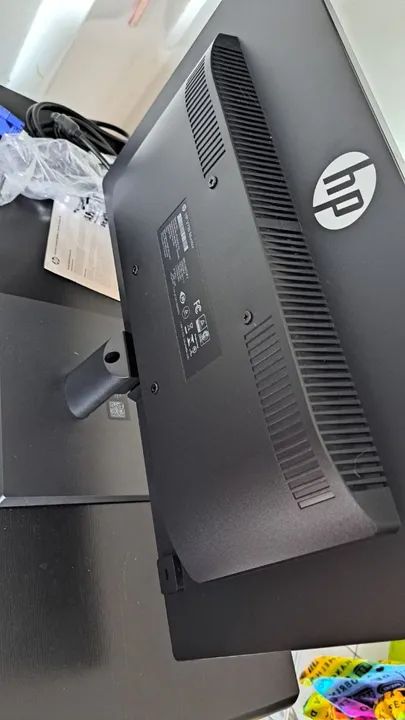 Monitor HP V19B 18.5" - Reclinável - Foto 4