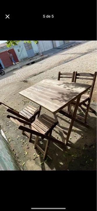 Jogo de Mesa e Cadeiras de Madeira - Rústico e Resistente - Foto 4