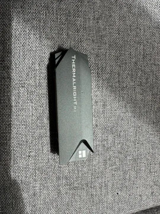 Cooler passivo Thermalright pra SSD NVMe M.2 + Cooler passivo pra M.2 com tela Led - Foto 3