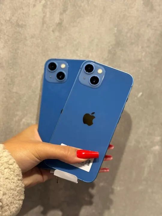 iPhone 13 azul