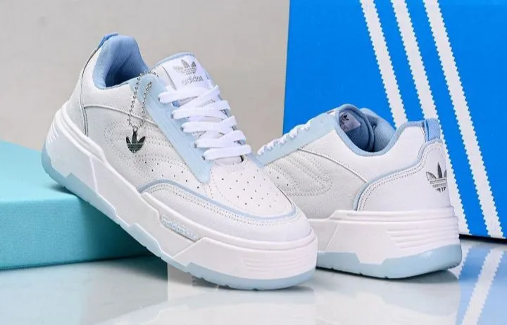 Tênis Adidas Femmy Fire Plataforma