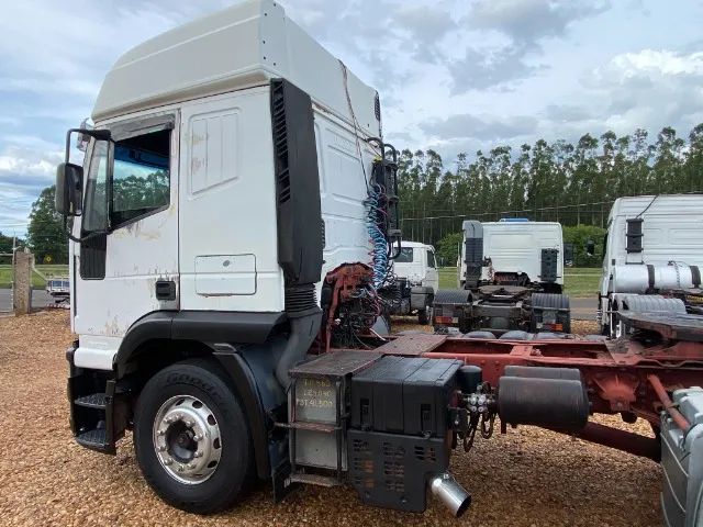 Caminhao Iveco Eurotech 450 E37 4x2 Teto Alto - Foto 11