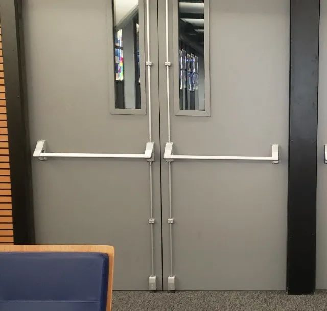 Barra Antipânico Simples - Foto 4