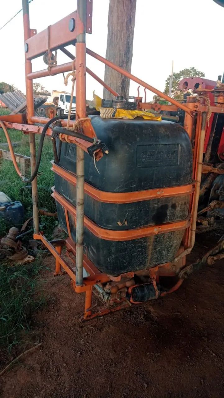 Pulverizador Agrícola Tanque 600 Litros