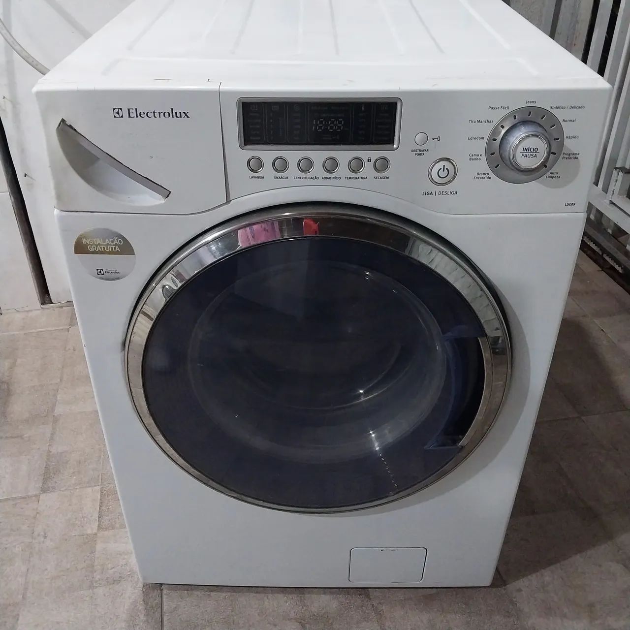 Lava e Seca Eletrolux 10kg 64317476788738120