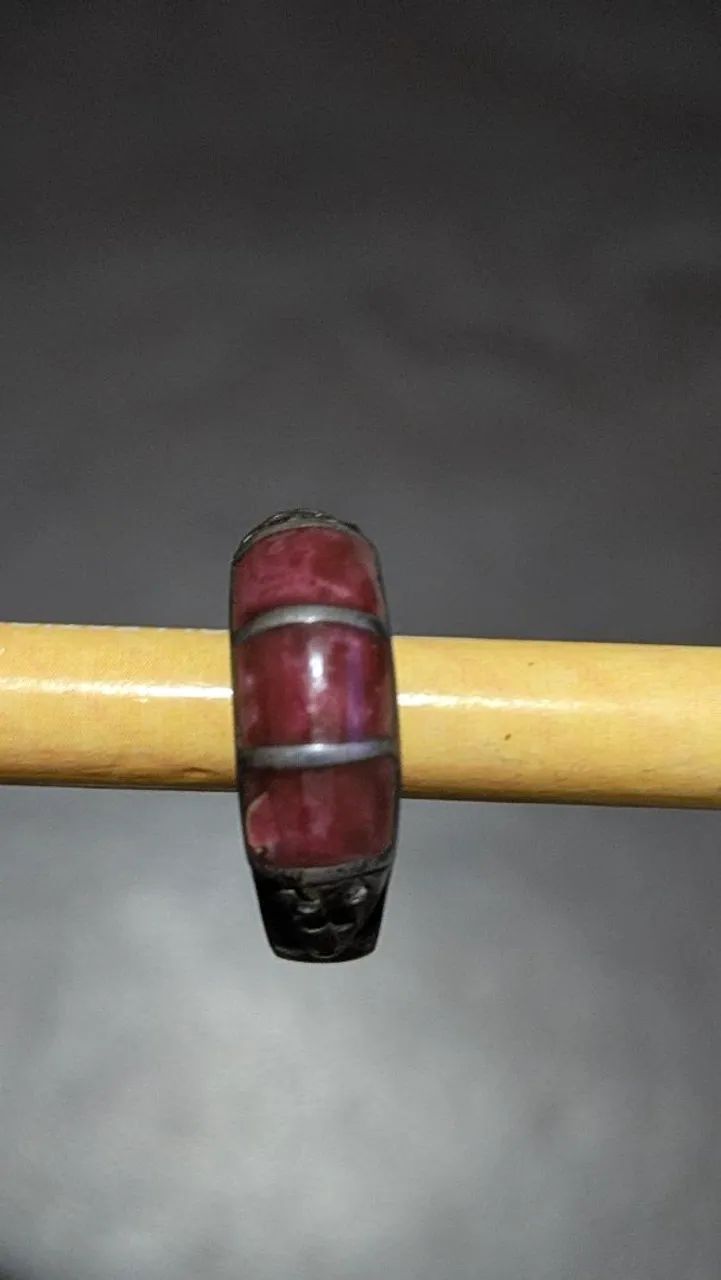 Anel Artesanal Étnico com Pedra Vermelha (Estilo Boho/Folk) - Foto 3