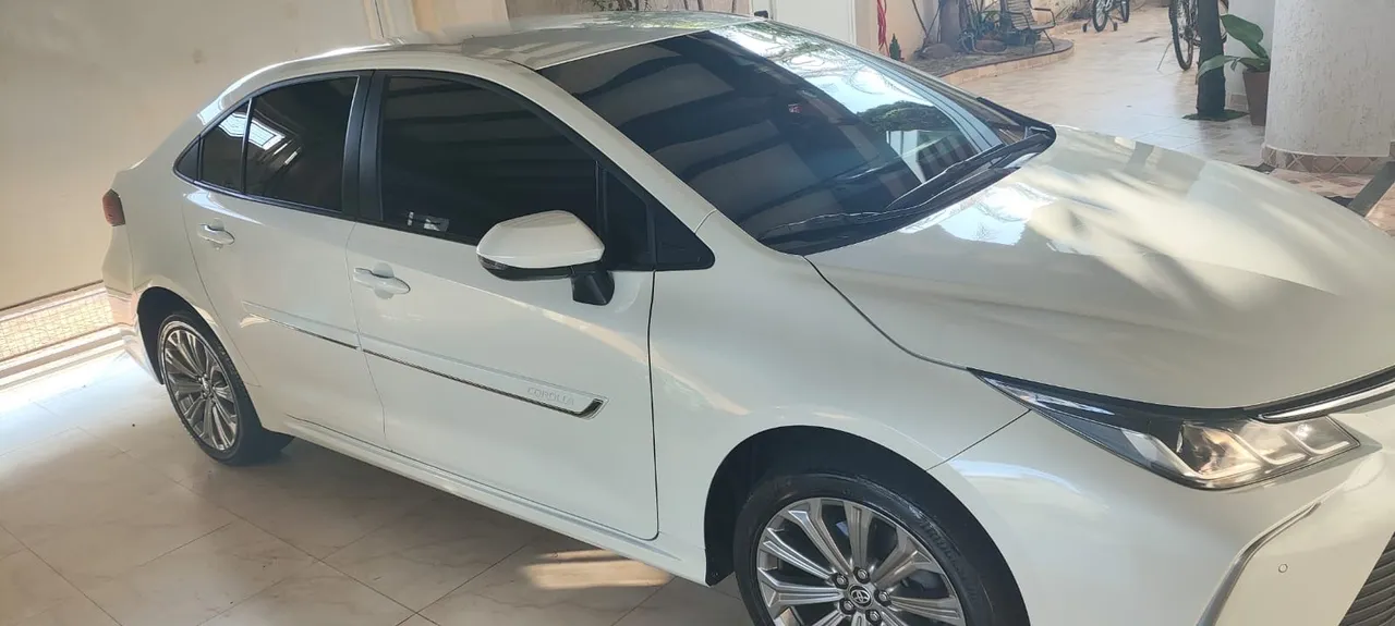 Única Dona Corolla Completo 2023
