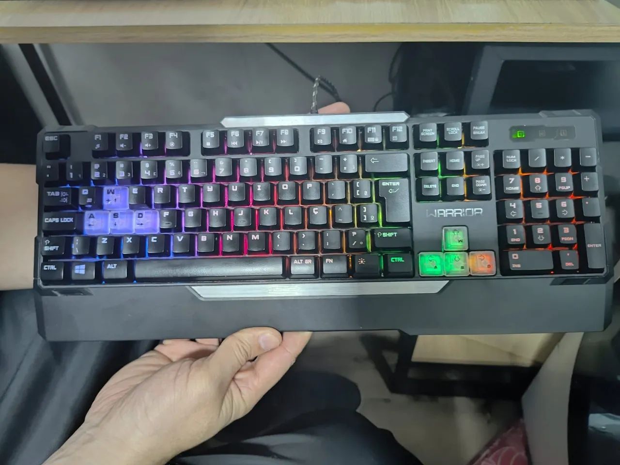 Kit teclado e mouse gamer Warrior-   Marcas de uso e funcionamento perfeito. - Foto 3