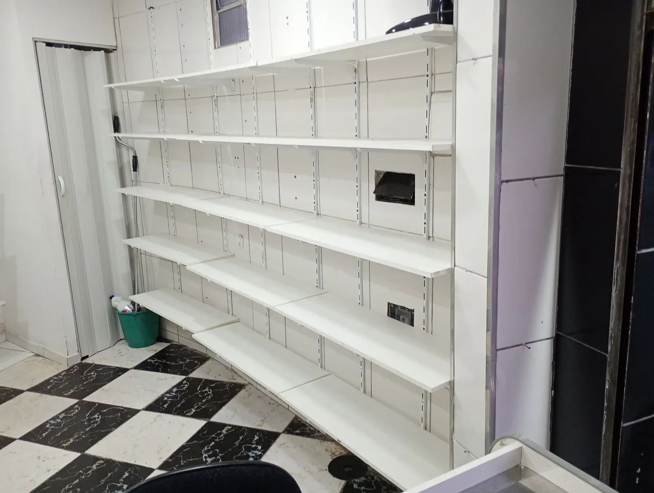 Vendo prateleiras comercial 