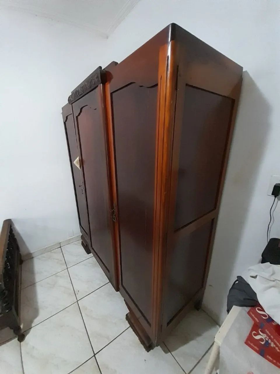 guarda roupa antigo retrô vintage estilo arte deco anos 80 - 90 - Foto 3